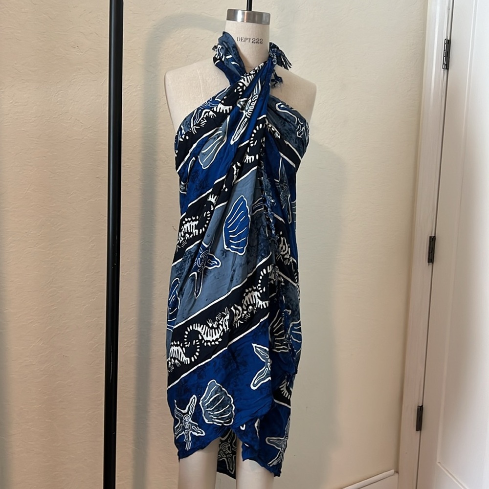 Women’s fading wrap blue black white ocean beach theme party vacation packable - Picture 4 of 6